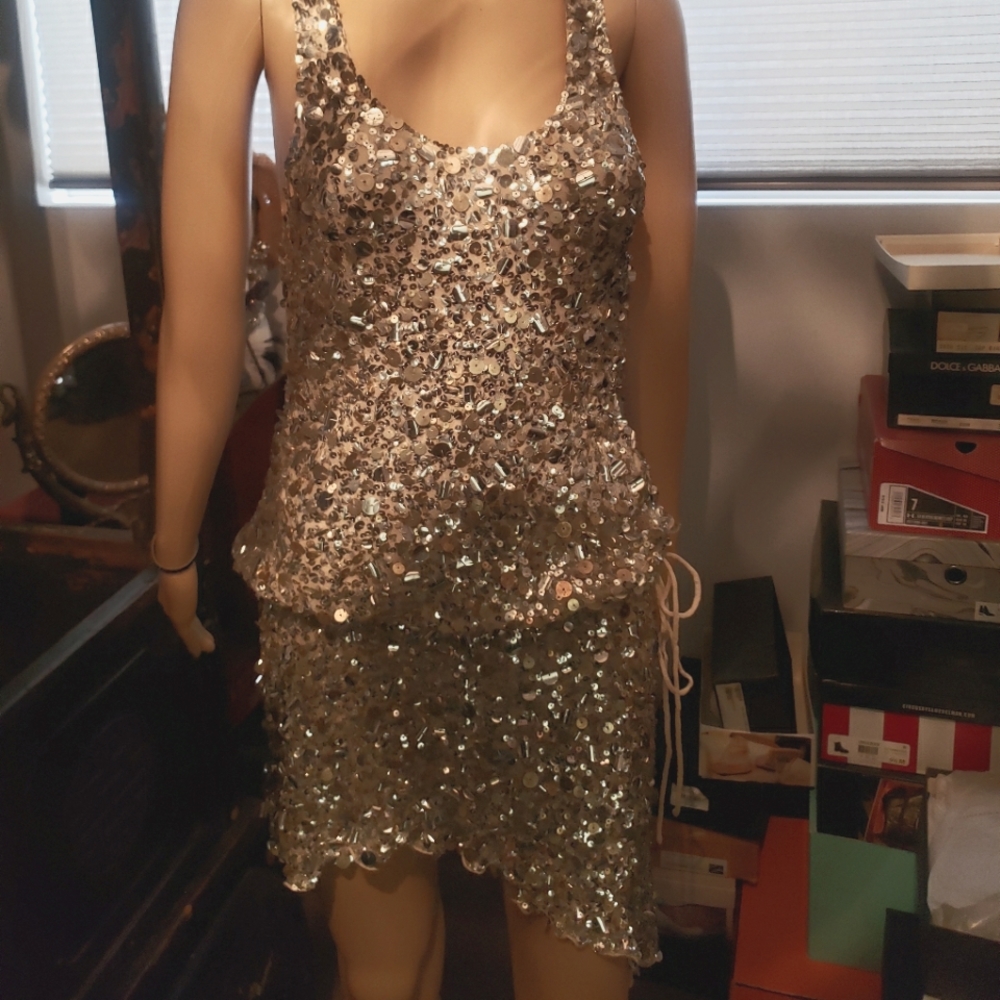 Sequined sleeveless dress